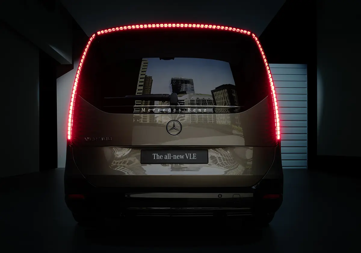 メルセデス・ベンツVLEのリア