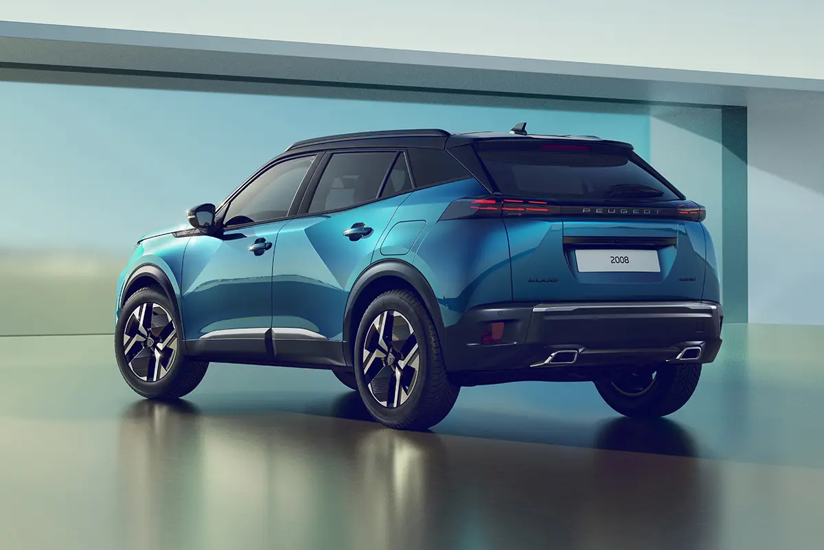 プジョー 2008の公式フォト（斜めリア）