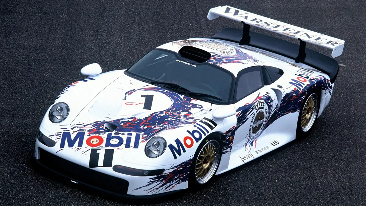 1996年のル・マン24時間レースで活躍した名車「911 GT1」、モービル1カラー