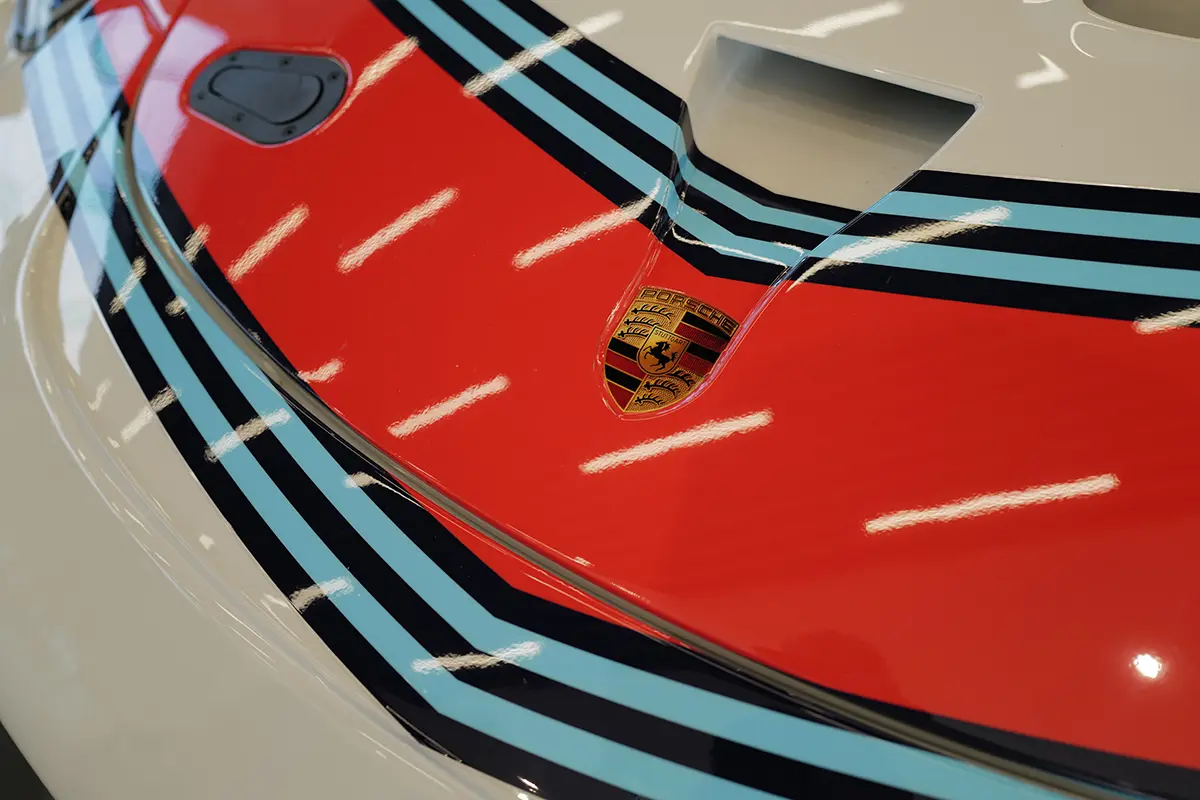 ポルシェ911GT2 RSクラブスポーツEVOのフロントセクション