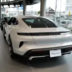 ポルシェ・タイカン・ターボGTのリア（ポルシェセンター北大阪）