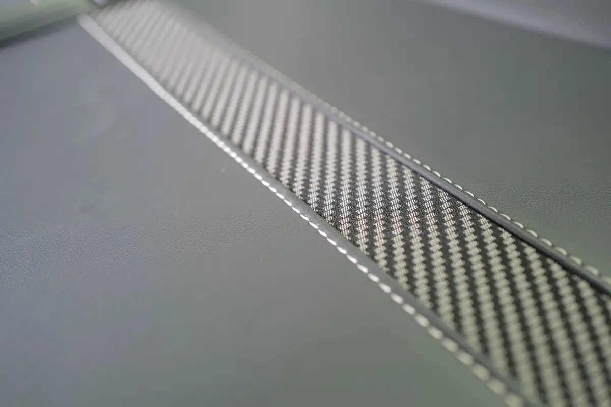 ホンダの軽自動車、N-BOXのインテリア〜シート座面