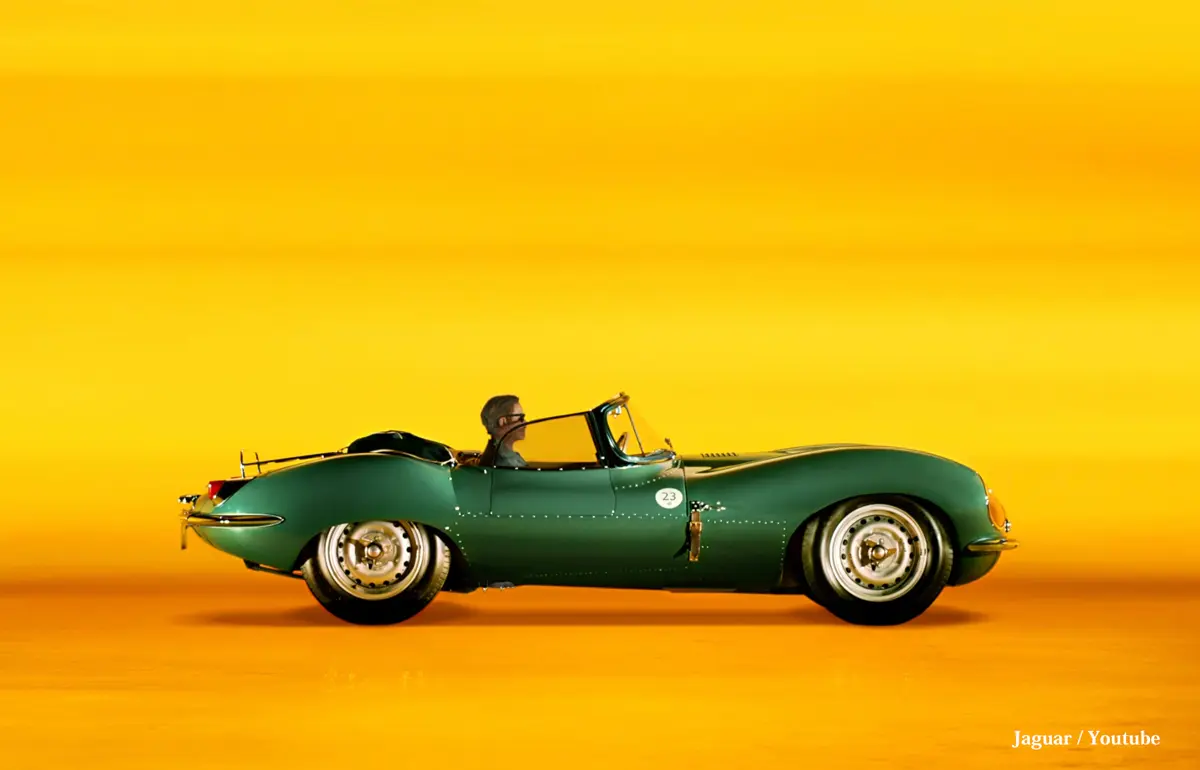 ジャガーがYouTubeに公開したティーザー動画より「XKSS」