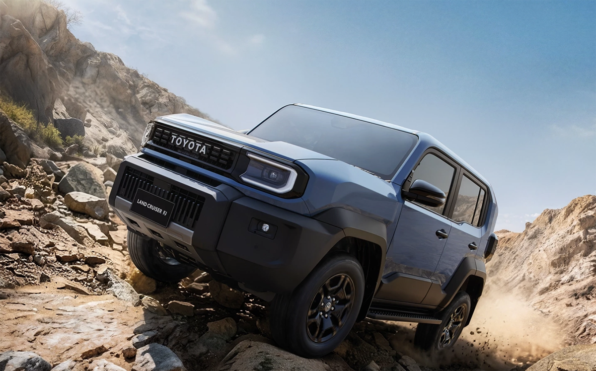 トヨタ ランドクルーザーFJ（フロント）