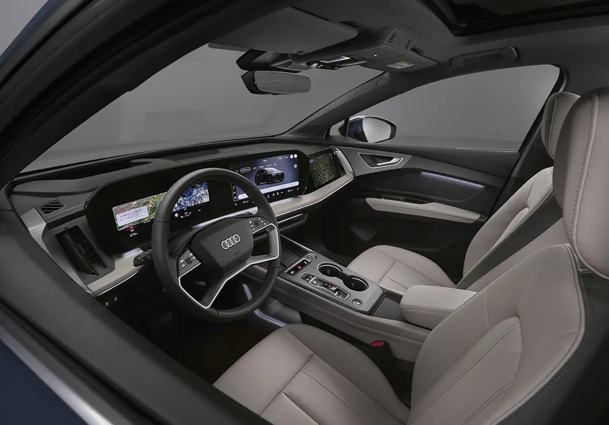 アウディ Q4 e-tron（SUV）のインテリア