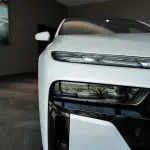 BMW 7シリーズのフロント（ヘッドライト）