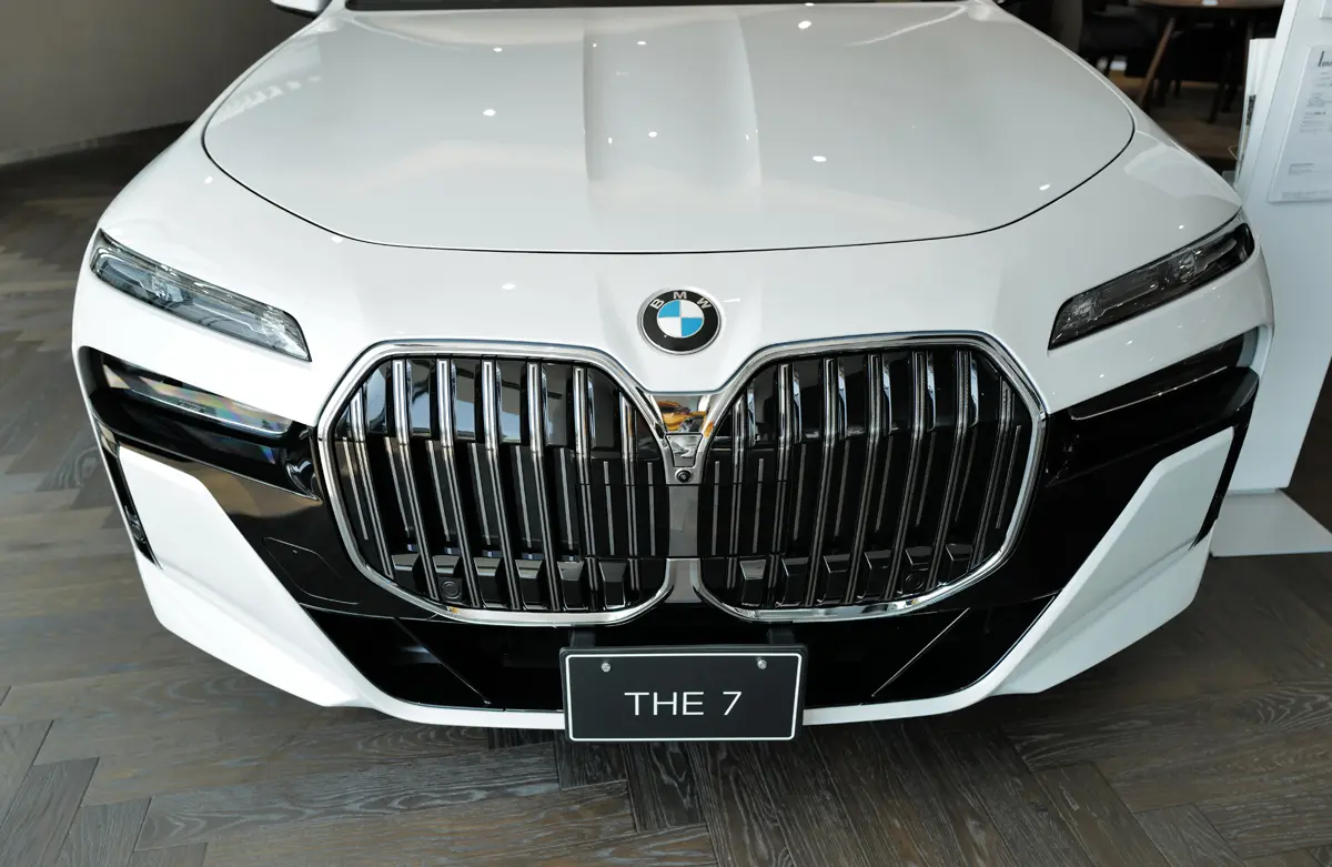 BMW 7シリーズのフロントグリル