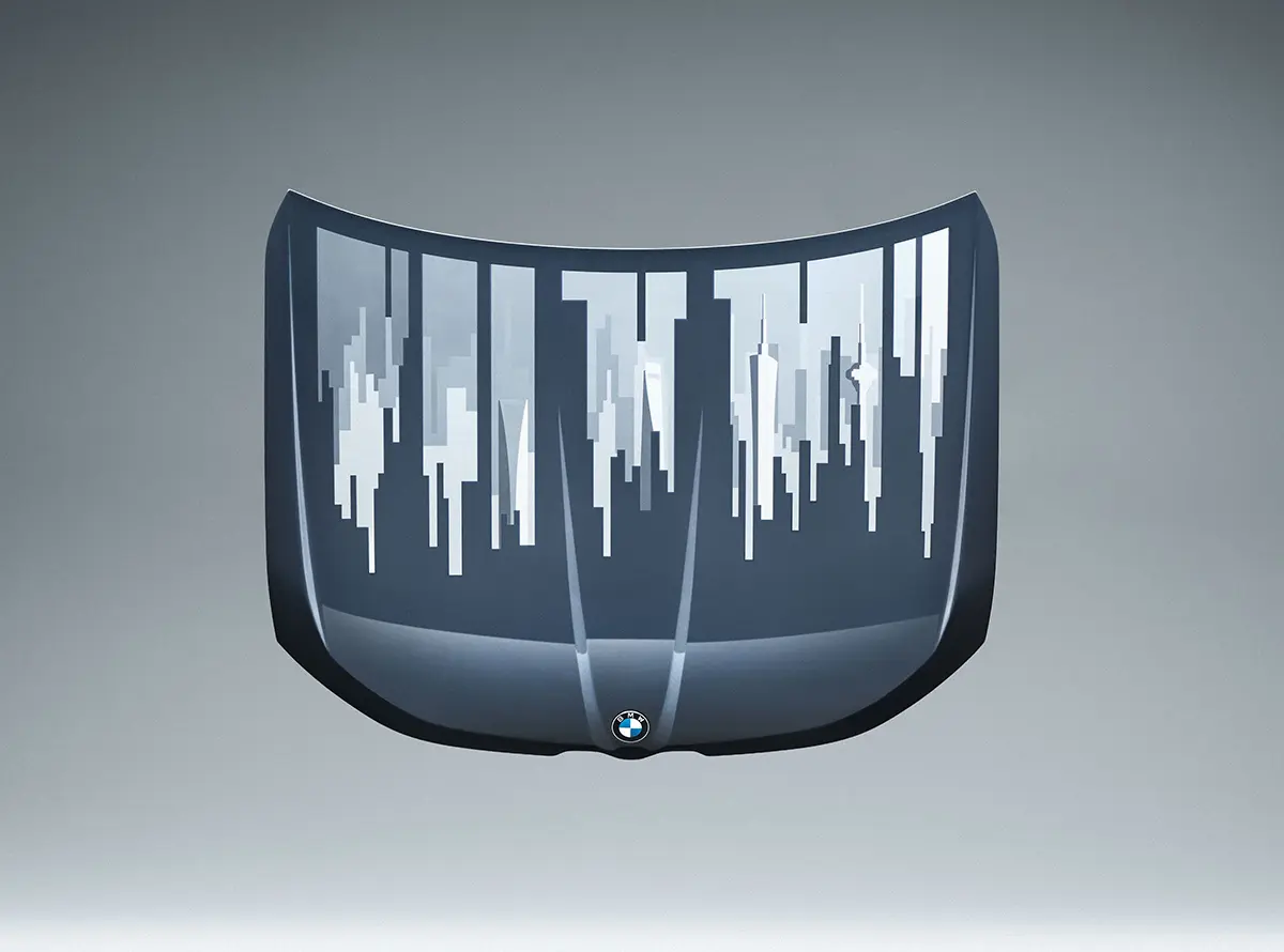 BMW iX「フロー・エディション」のボンネット