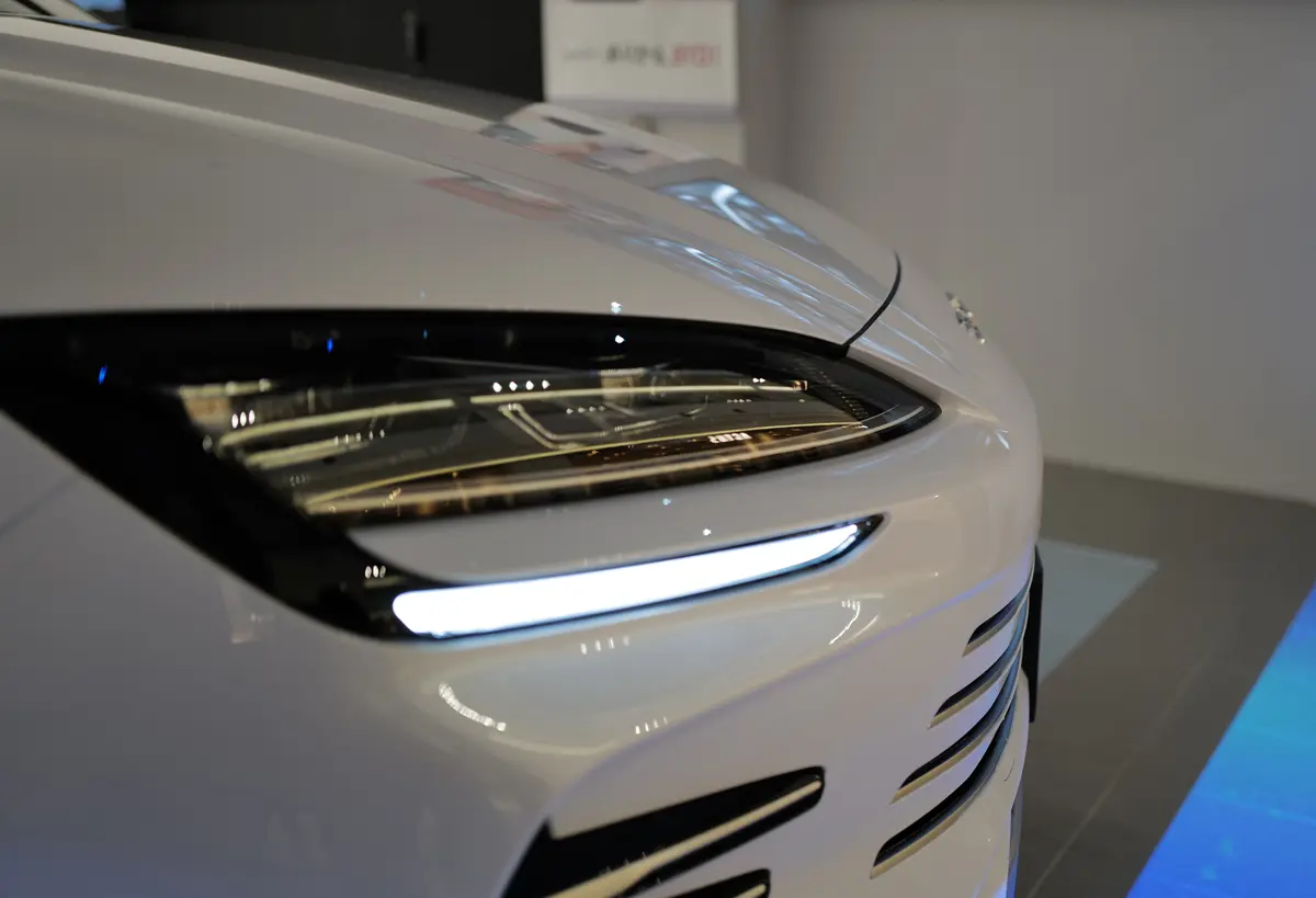 BYD SEALION 6のエクステリア〜フロント