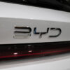 BYD SEALION 6のエクステリア〜リアのエンブレム