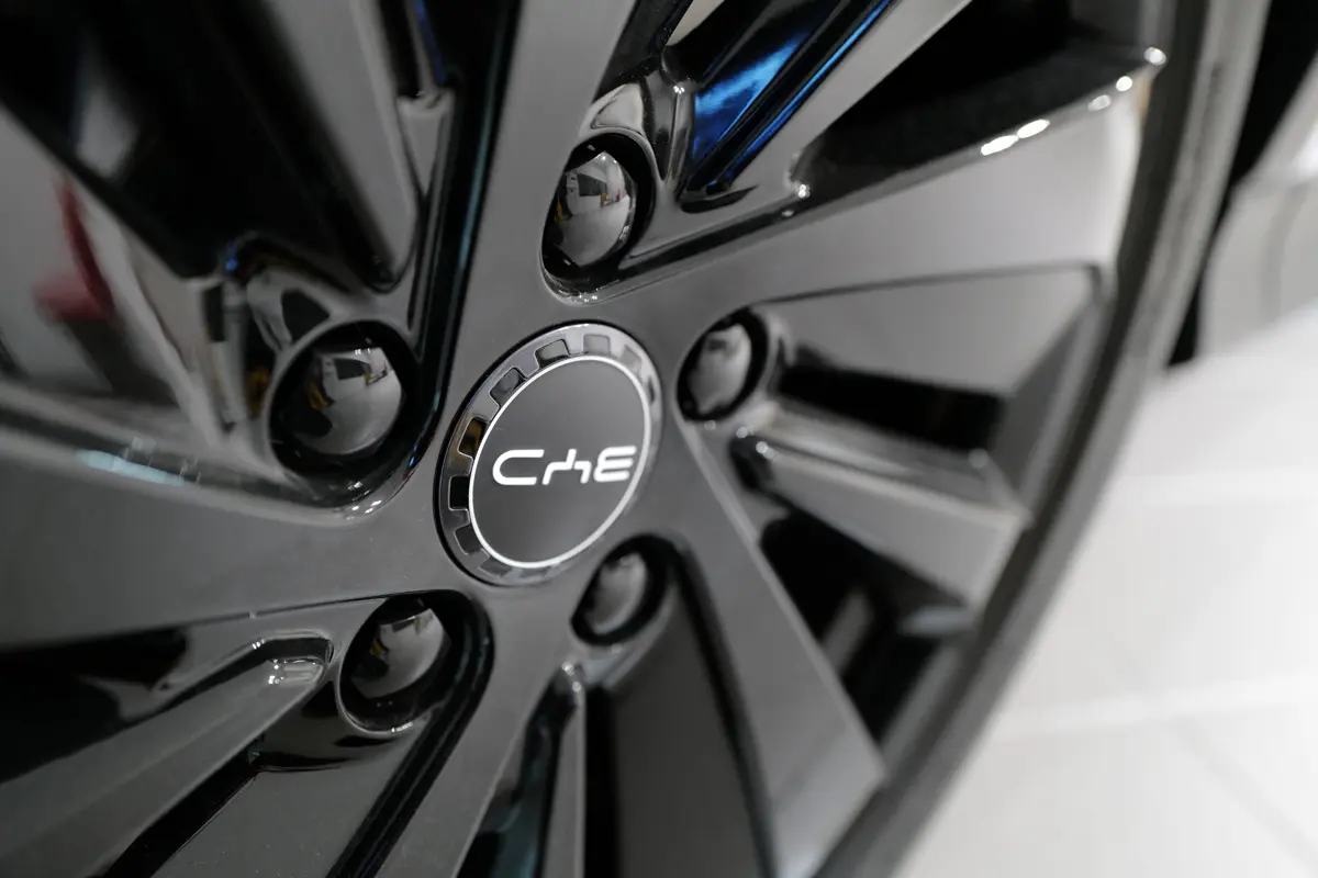 BYD SEALION 6のエクステリア〜ホイール