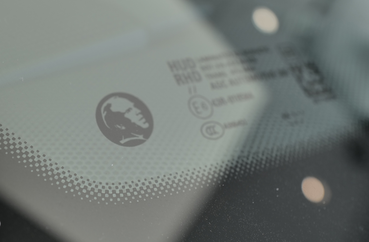 シボレー・コルベット（C8）のエクステリア　（フロントグラス）