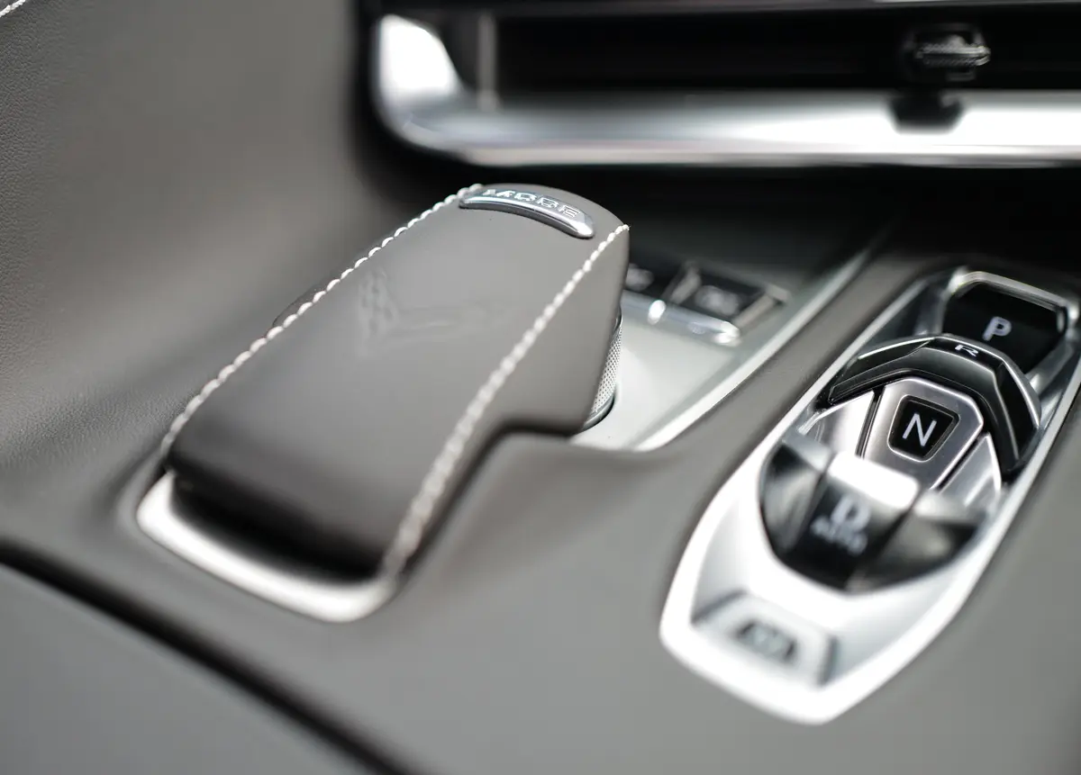 シボレー・コルベット（C8）のインテリア（センターコンソール）