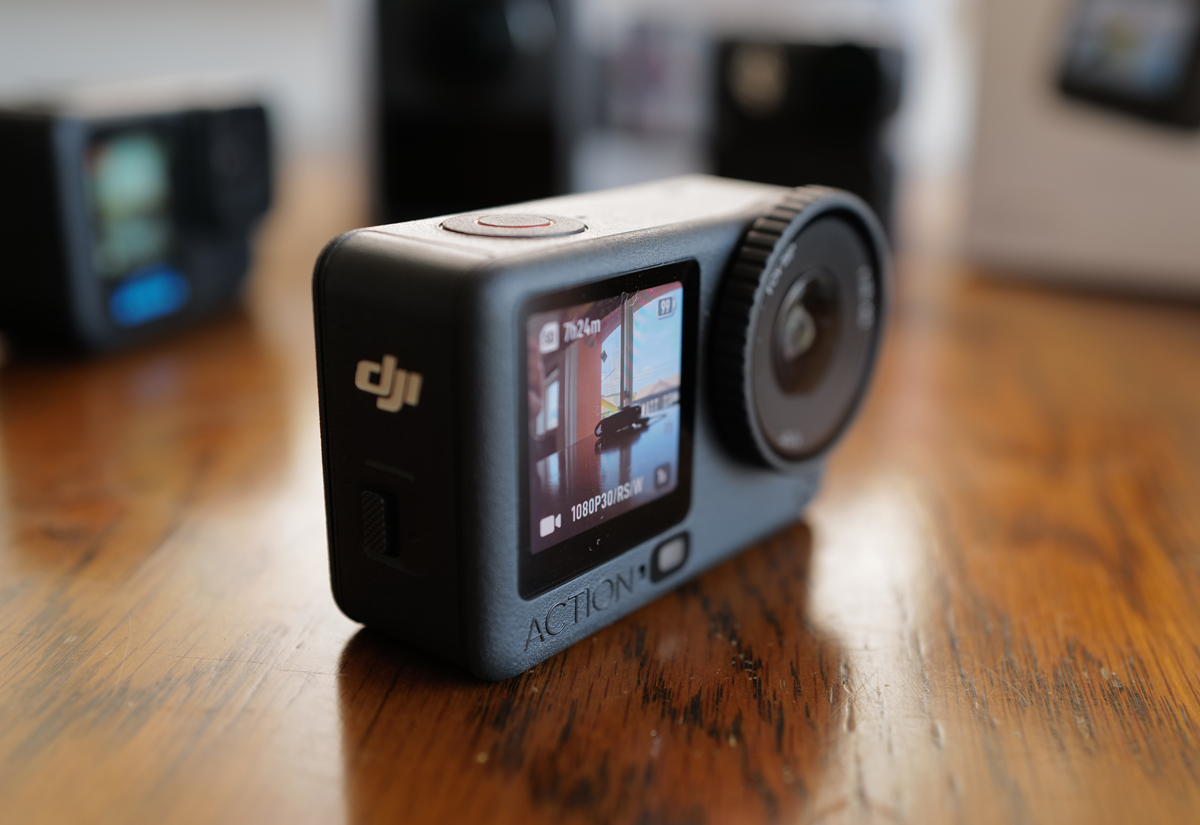 DJI Osmo Action 6 アクションカメラ（前面モニターON）