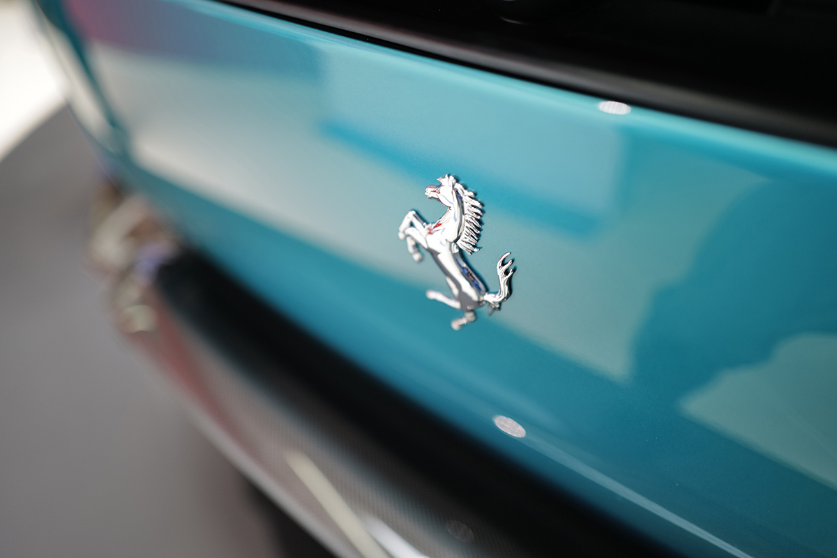 フェラーリ アマルフィのリア～跳ね馬エンブレム