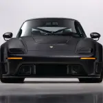 ギュンターワークスによるポルシェ911のレストモッド「ステルスファイターエディション」正面