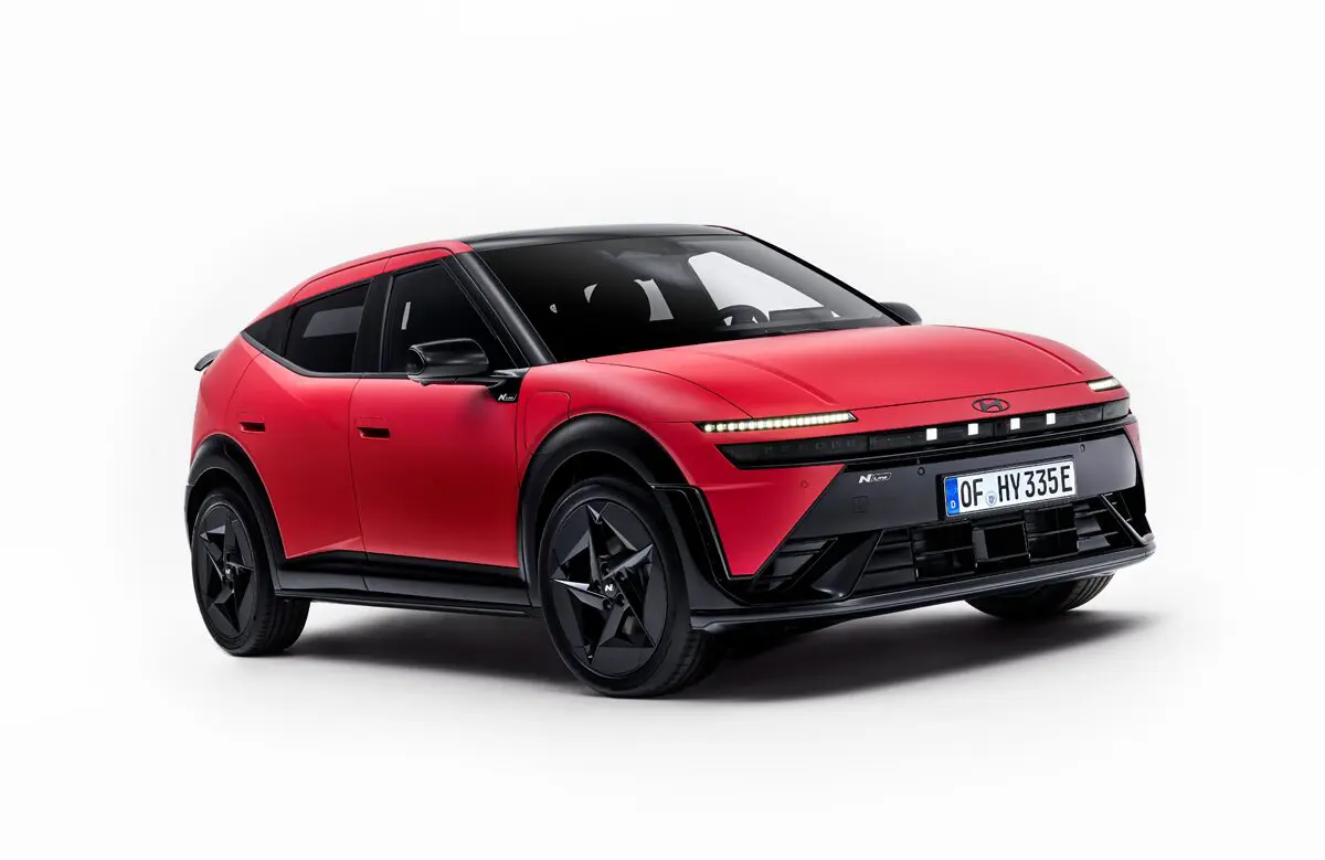 ヒョンデ アイオニック3 N LINEのフロント