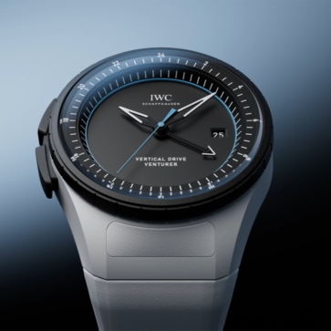 IWCの腕時計「パイロット・ベンチュラー・バーティカル・ドライブ」正面