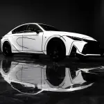 レクサスIS350の「マンガ塗り」アートカー（ホワイト、フロントサイド）