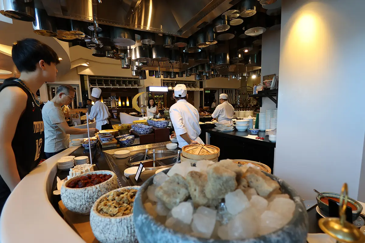 マレーシア ヒルトンクアラルンプールの朝食ブッフェ