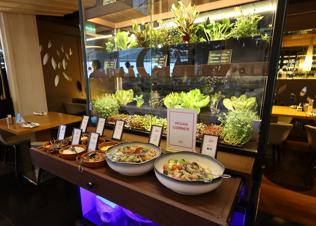 マレーシア ヒルトンクアラルンプールの朝食ブッフェ（ヴィーガン）