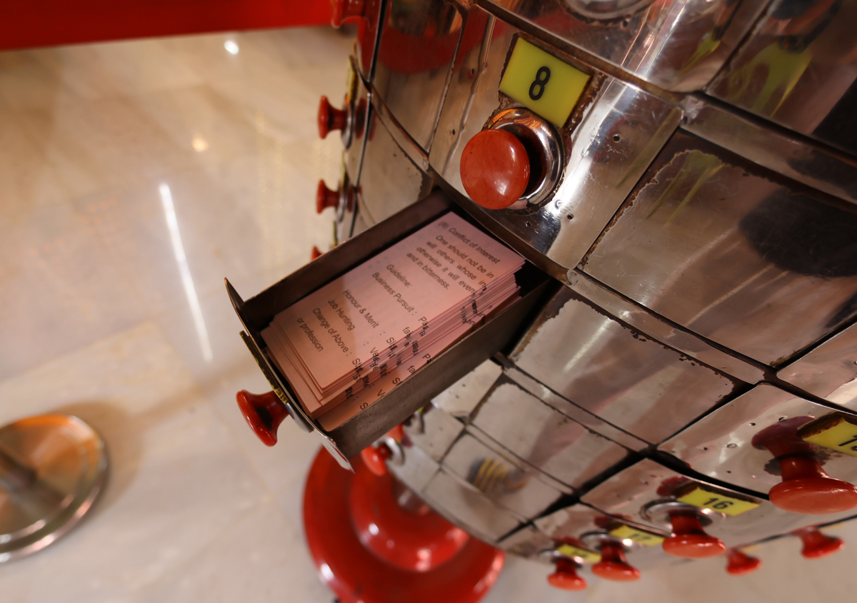 マレーシア クアラルンプールの中国寺院「天后宮」〜おみくじ