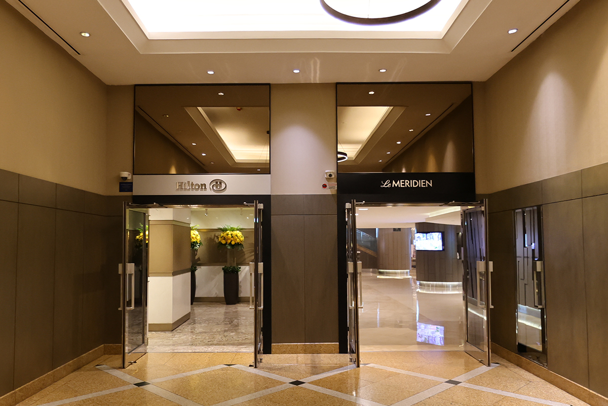 マレーシア ヒルトンクアラルンプールのエントランス