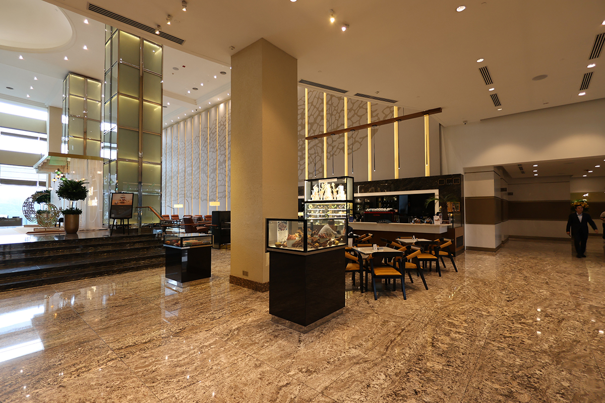 マレーシア ヒルトンクアラルンプールのロビー