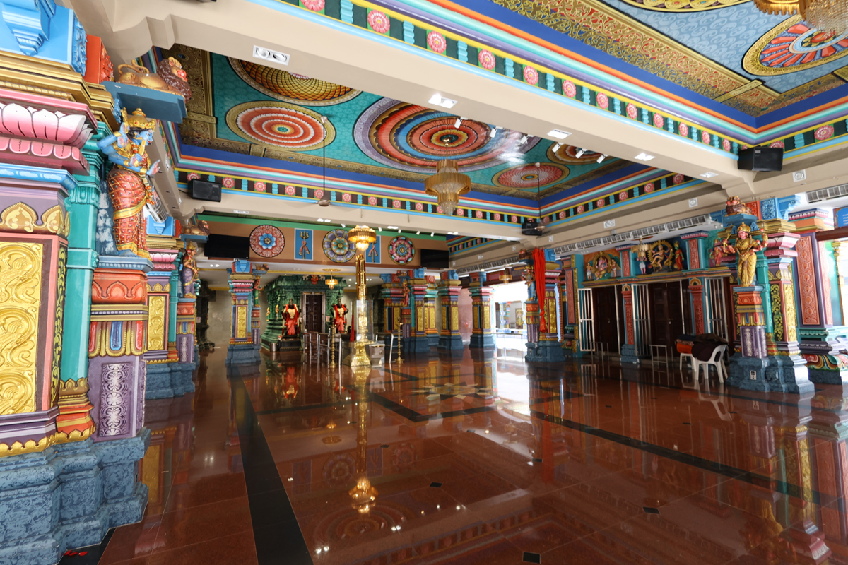 マレーシア クアラルンプールの「スリ マハ マリアマン」インド寺院