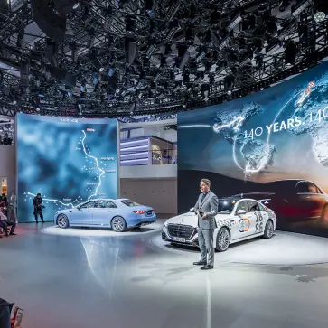 中国 北京モーターショーでのメルセデス・ベンツのカンファレンスの様子