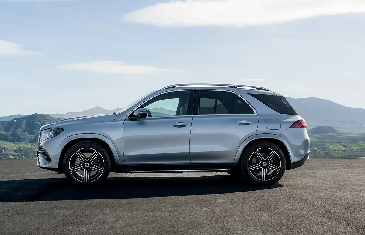 メルセデス・ベンツGLE（SUV）のエクステリア～サイド
