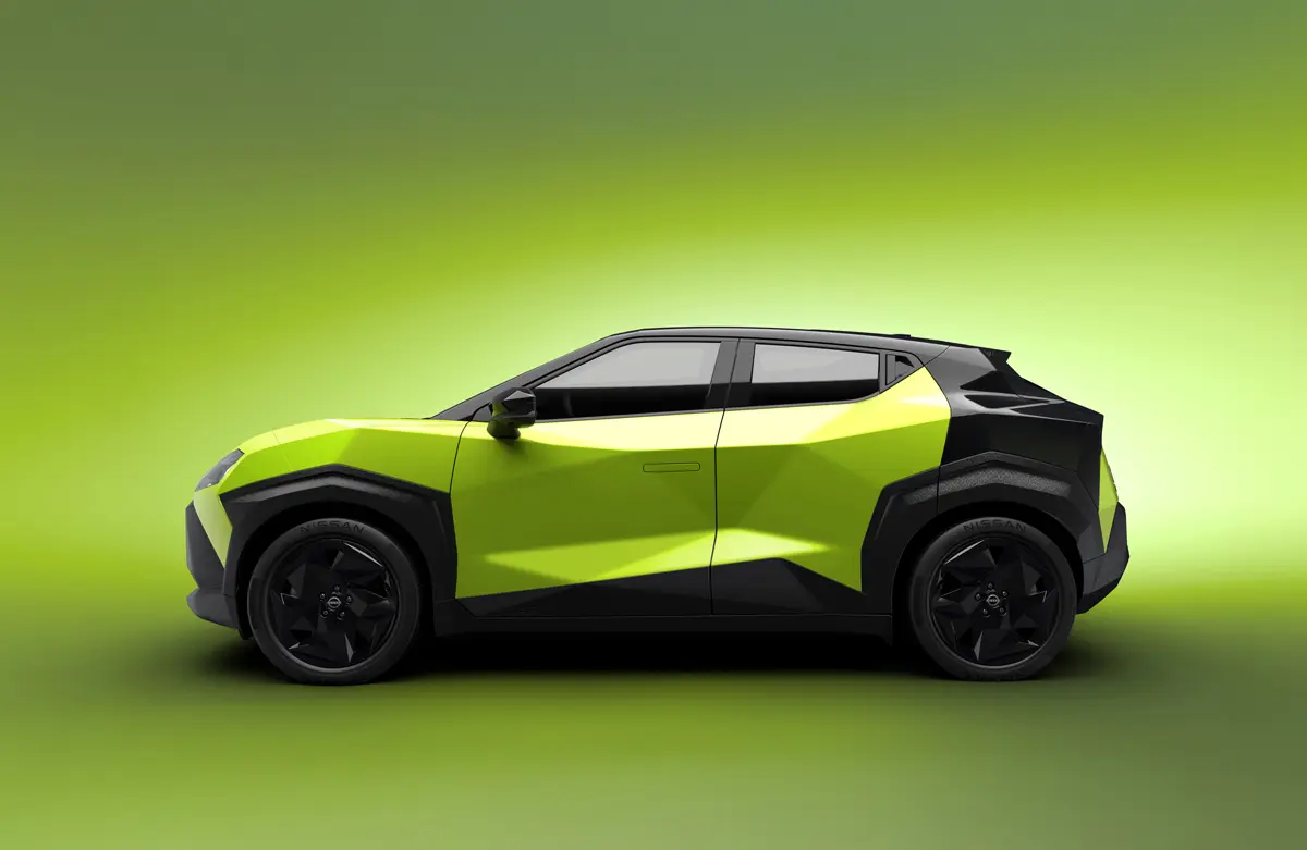 日産 新型ジュークEVのサイド(グリーン)