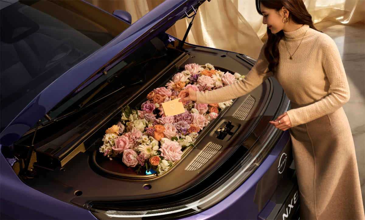 東風日産乗用車公司「NX8」～フロントトランク