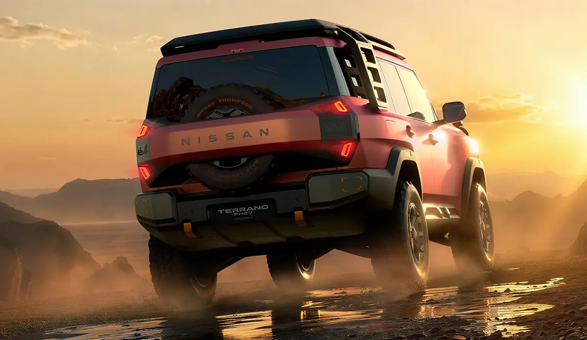 日産が中国・北京モーターショーにて公開するコンセプトカー（テラノPHEV）、リア