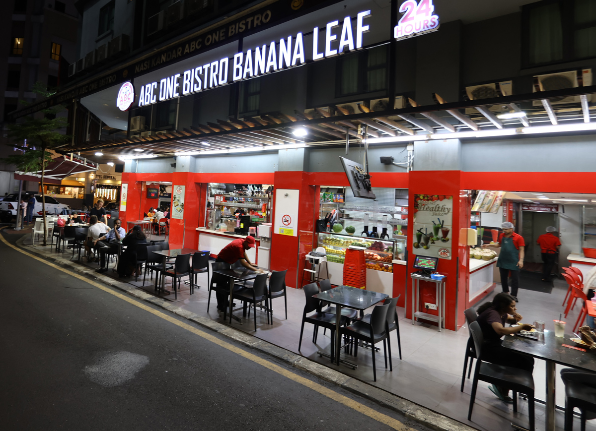 マレーシア クアラルンプールにてABC ONE ビストロ