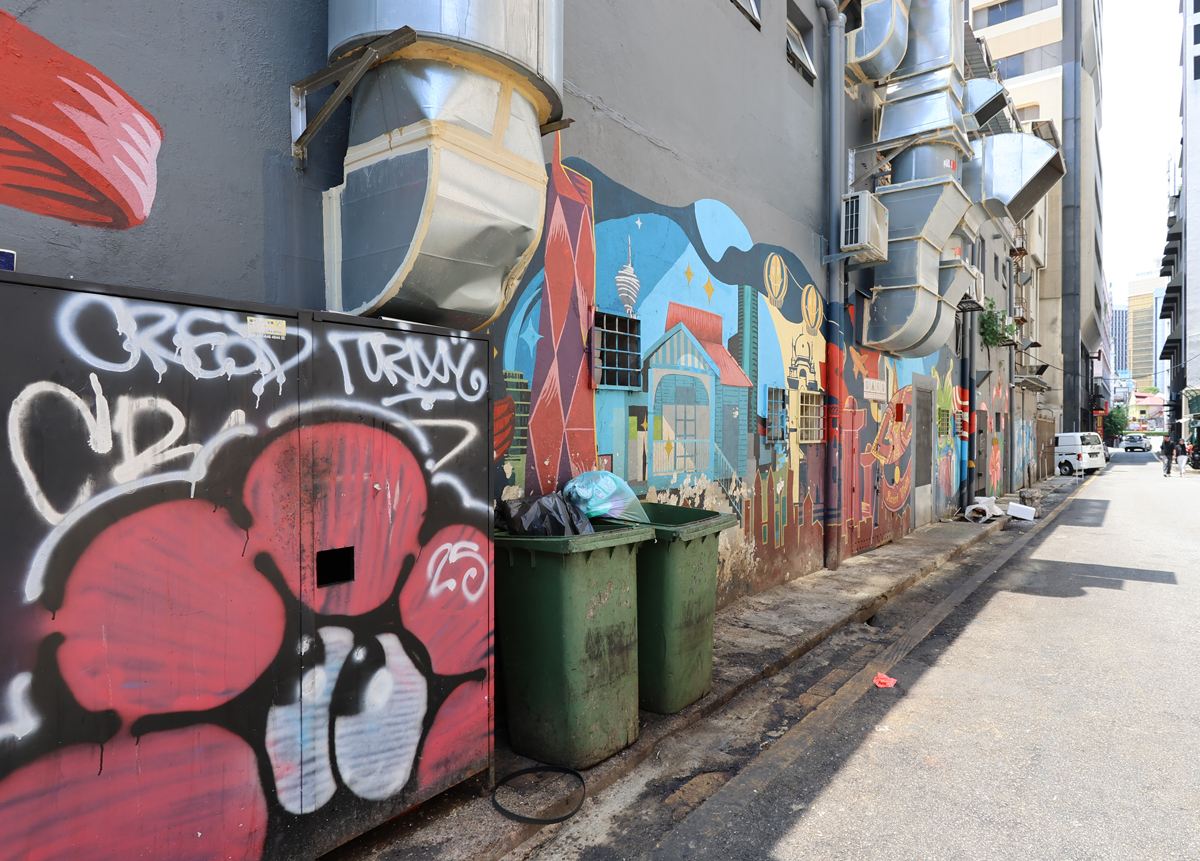 マレーシア、クアラルンプールの「セントラルマーケット」付近の街なかアート