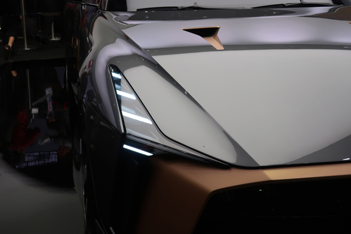 日産GT-R 50 バイ イタルデザインのヘッドライト