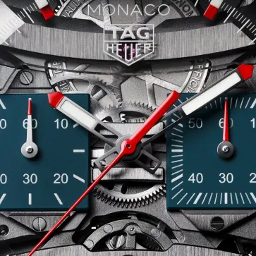 タグ・ホイヤーの新作モナコ「エバーグラフ」文字盤