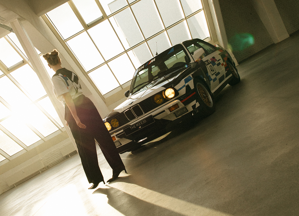 BMWとレゴとのコラボレーションによる「スピードチャンピオン BMW M3」実車とアパレルコレクション