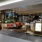 ベンジャミンステーキハウスのランチ（店舗前）