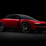 フェラーリのEV、ルーチェ（レッド）のエクステリア〜フロントサイド