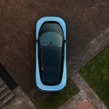 フェラーリのEV、ルーチェのエクステリア〜俯瞰図