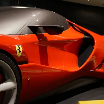 フェラーリのコンセプトカー「テンソ」のサイド