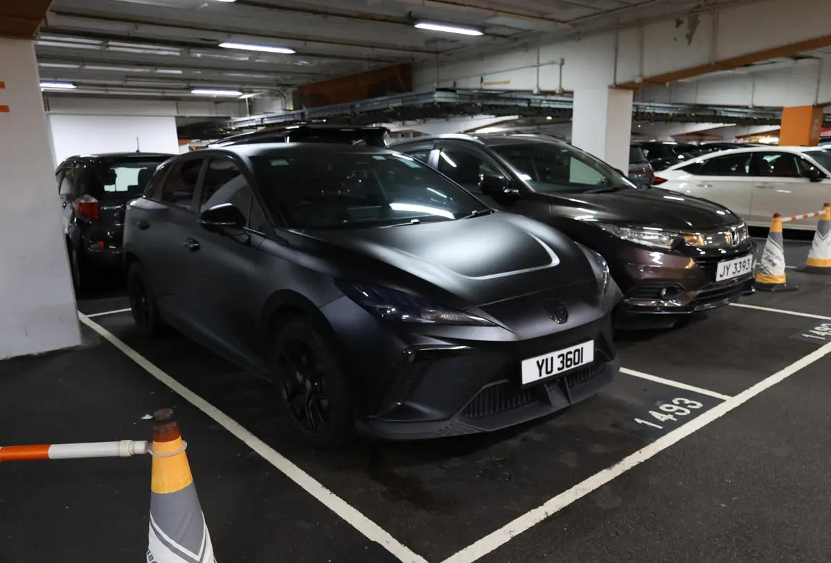 MGのEV(香港にて)