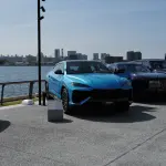 ランボルギーニ ウルスSE（ブルー）