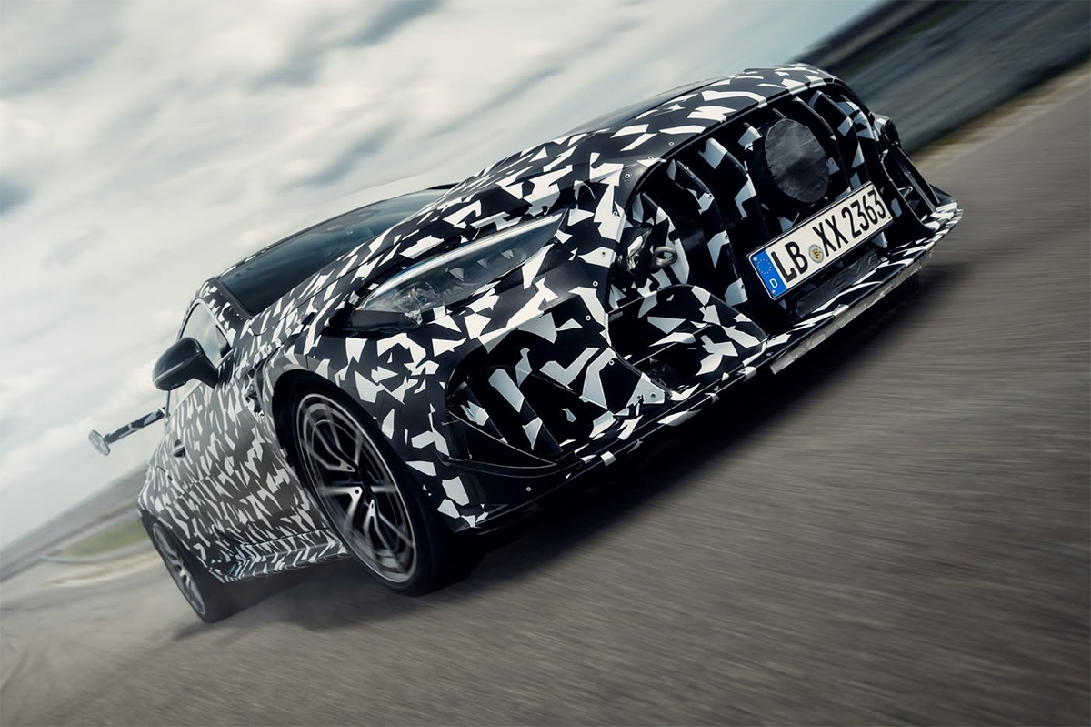 メルセデスAMG CLEミトスのプロトタイプ(フロント、走行)