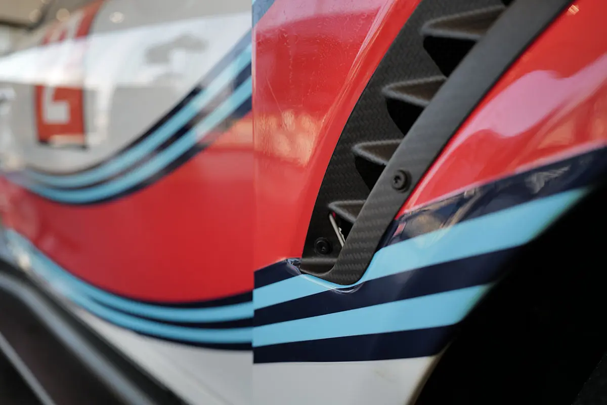 ポルシェ911 GT2 RS　クラブスポーツのフロントフェンダー