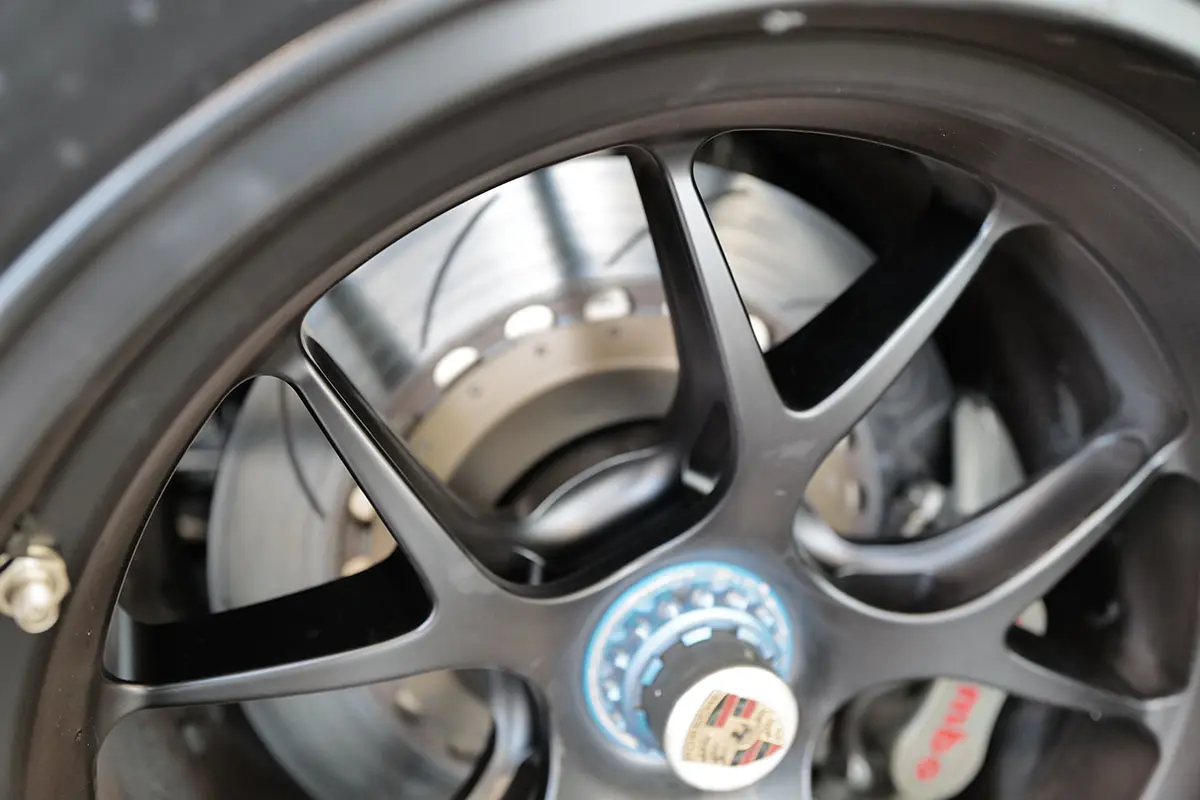 ポルシェ911 GT2 RS　クラブスポーツのホイール