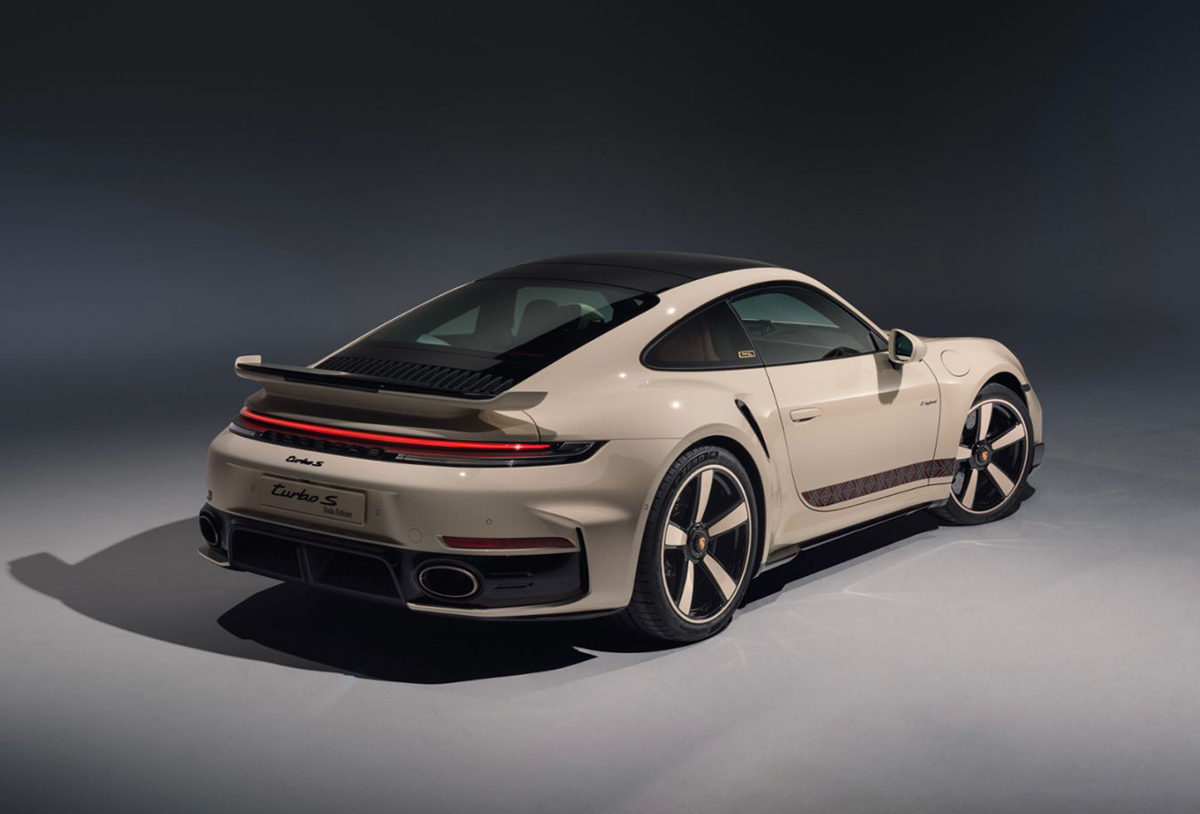 ポルシェ911ターボ「サドゥ・エディション」のエクステリア～リア