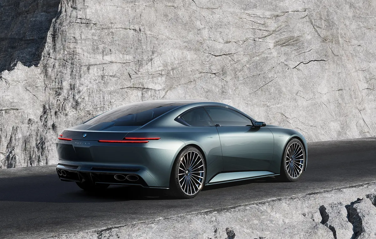 ヴィジョン BMW アルピナのエクステリア〜リア